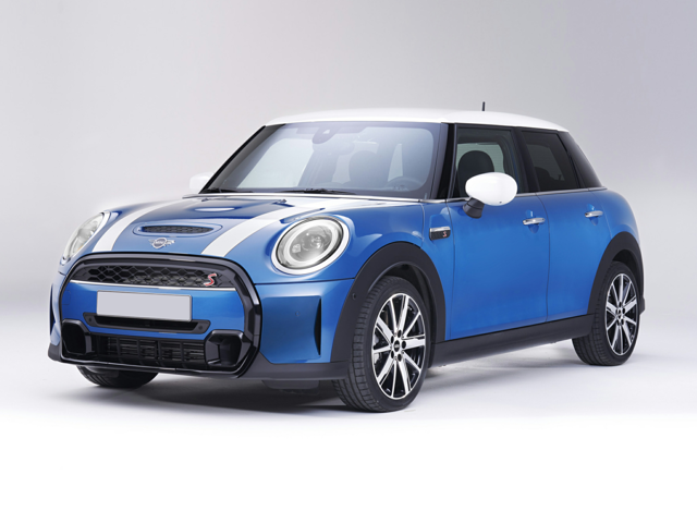 A 2025 MINI Cooper S Hardtop 4 Door in Icy Sunshine Blue Metallic