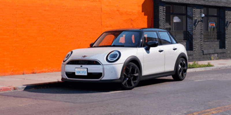 2025 MINI Cooper 4-Door