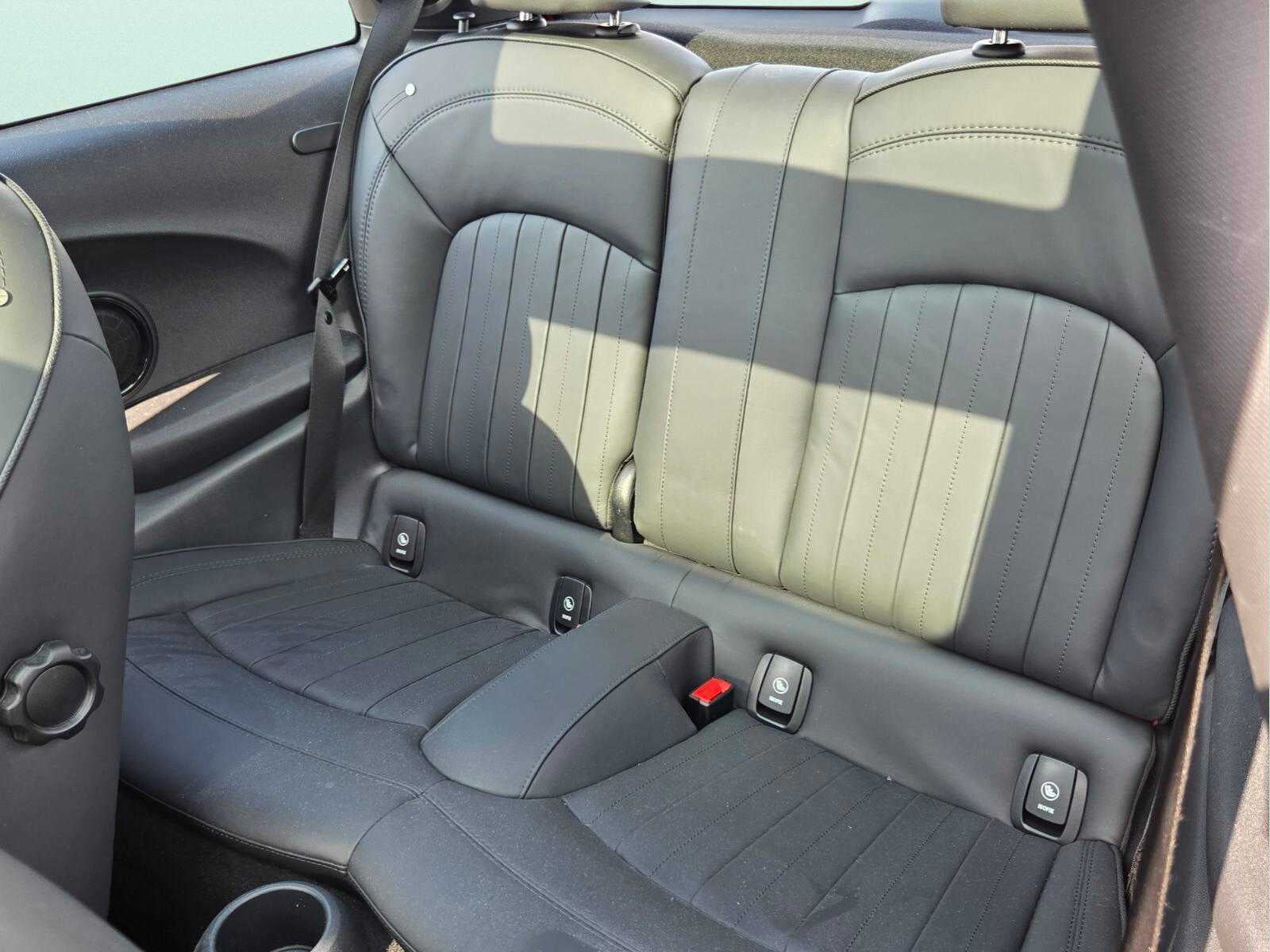 2024 MINI HARDTOP 2 DOOR Cooper SE