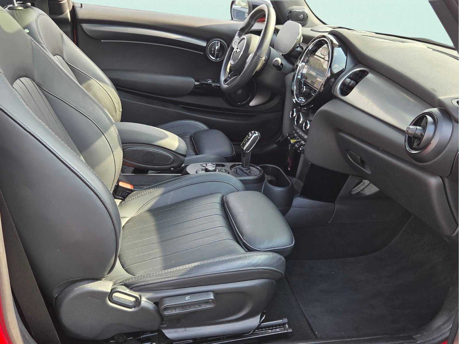 2024 MINI HARDTOP 2 DOOR Cooper SE