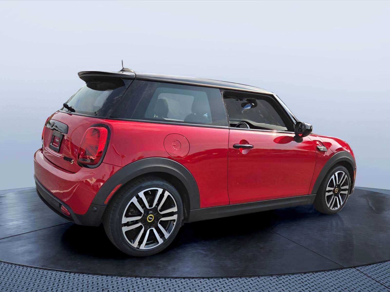 2024 MINI HARDTOP 2 DOOR Cooper SE