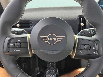 2026 MINI 2 DOOR SIGNATURE PLUS