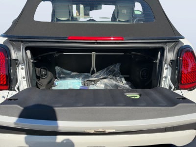 2027 MINI CONVERTIBLE SIGNATURE PLUS