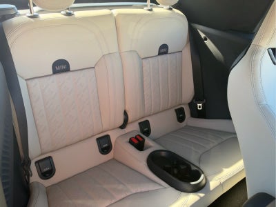 2027 MINI CONVERTIBLE SIGNATURE PLUS