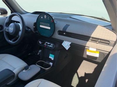 2027 MINI CONVERTIBLE SIGNATURE PLUS