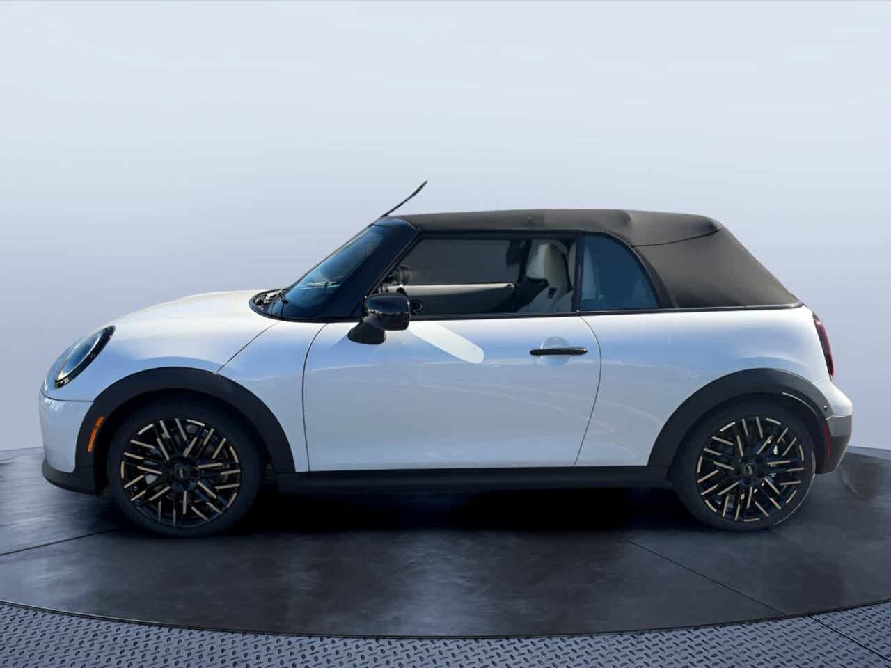2027 MINI CONVERTIBLE SIGNATURE PLUS