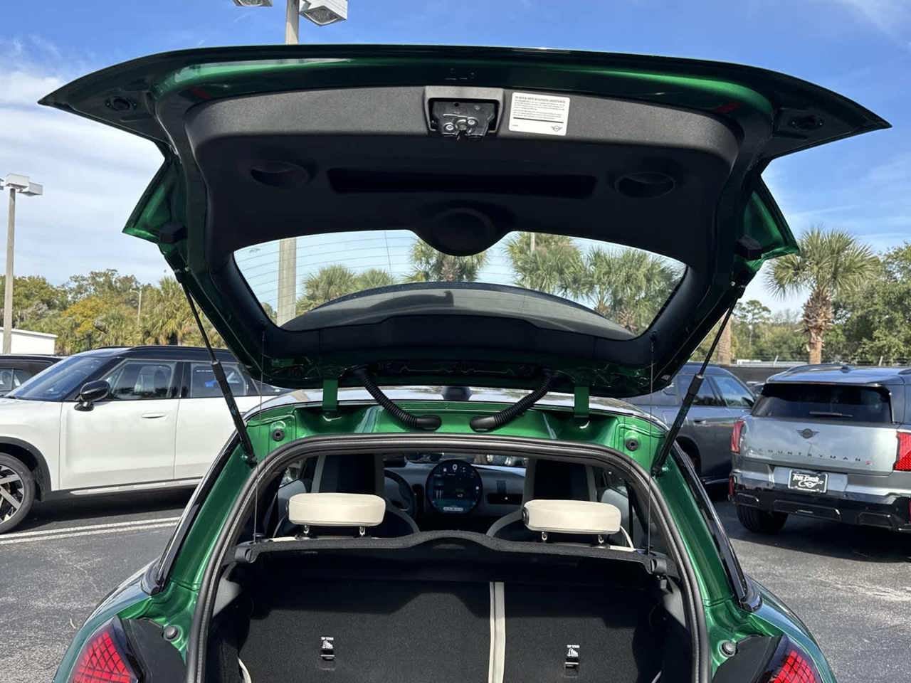 2026 MINI 2 DOOR SIGNATURE PLUS