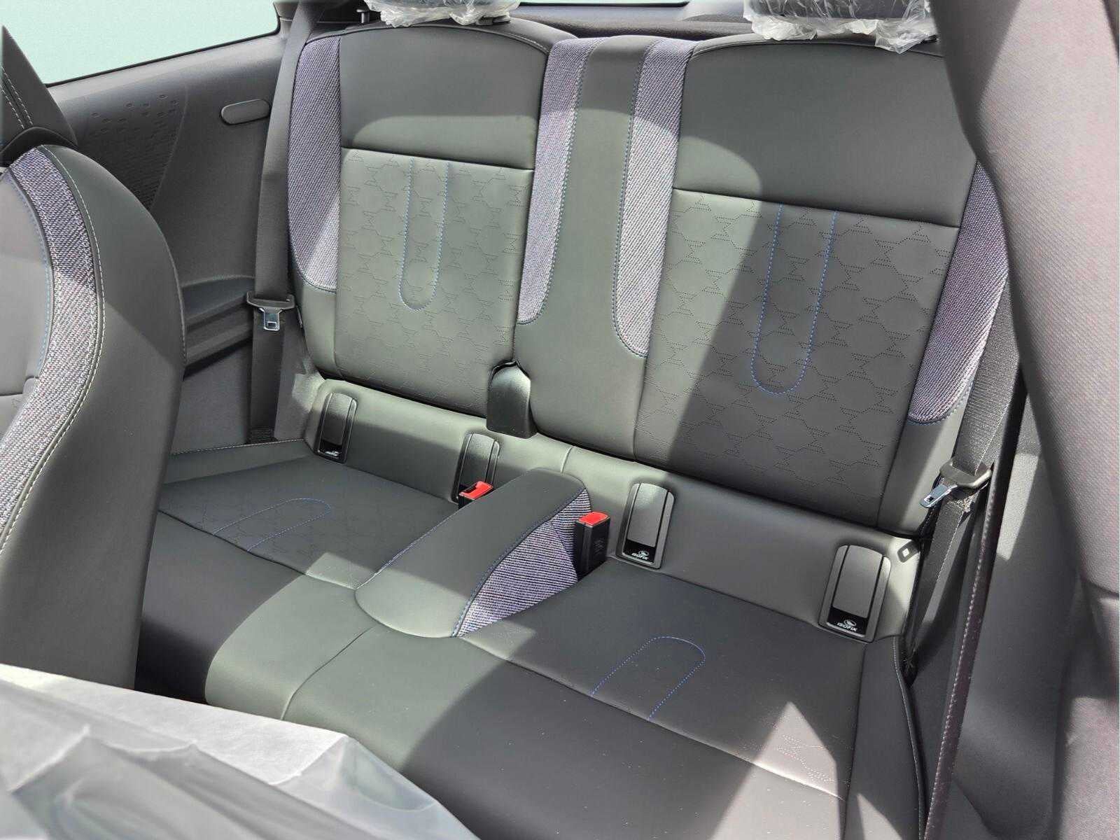 2026 MINI 2 DOOR SIGNATURE PLUS