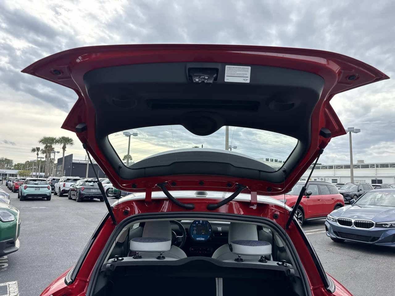 2026 MINI 2 DOOR SIGNATURE PLUS