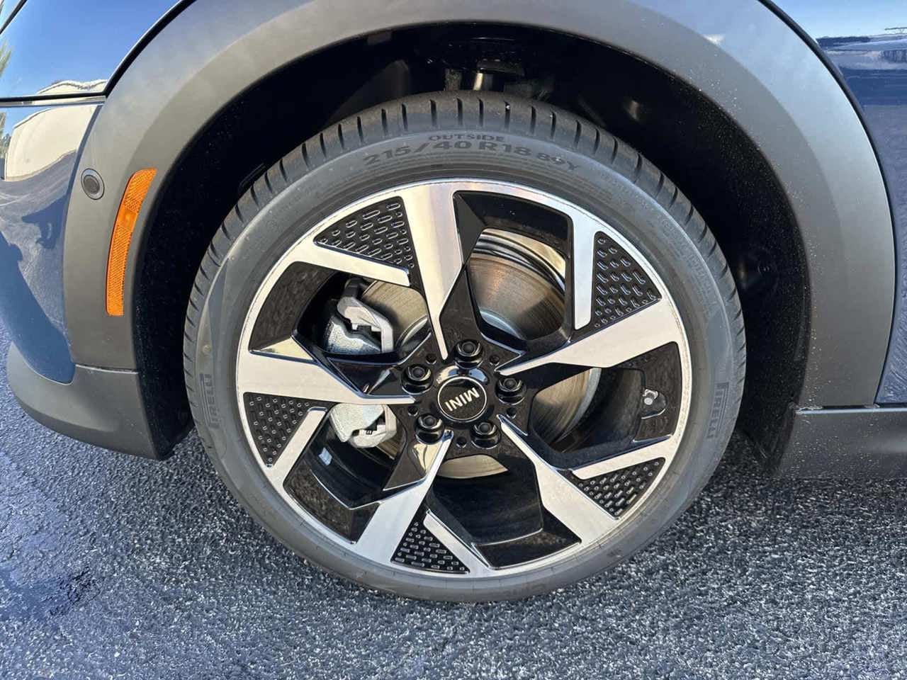 2026 MINI 2 DOOR SIGNATURE PLUS