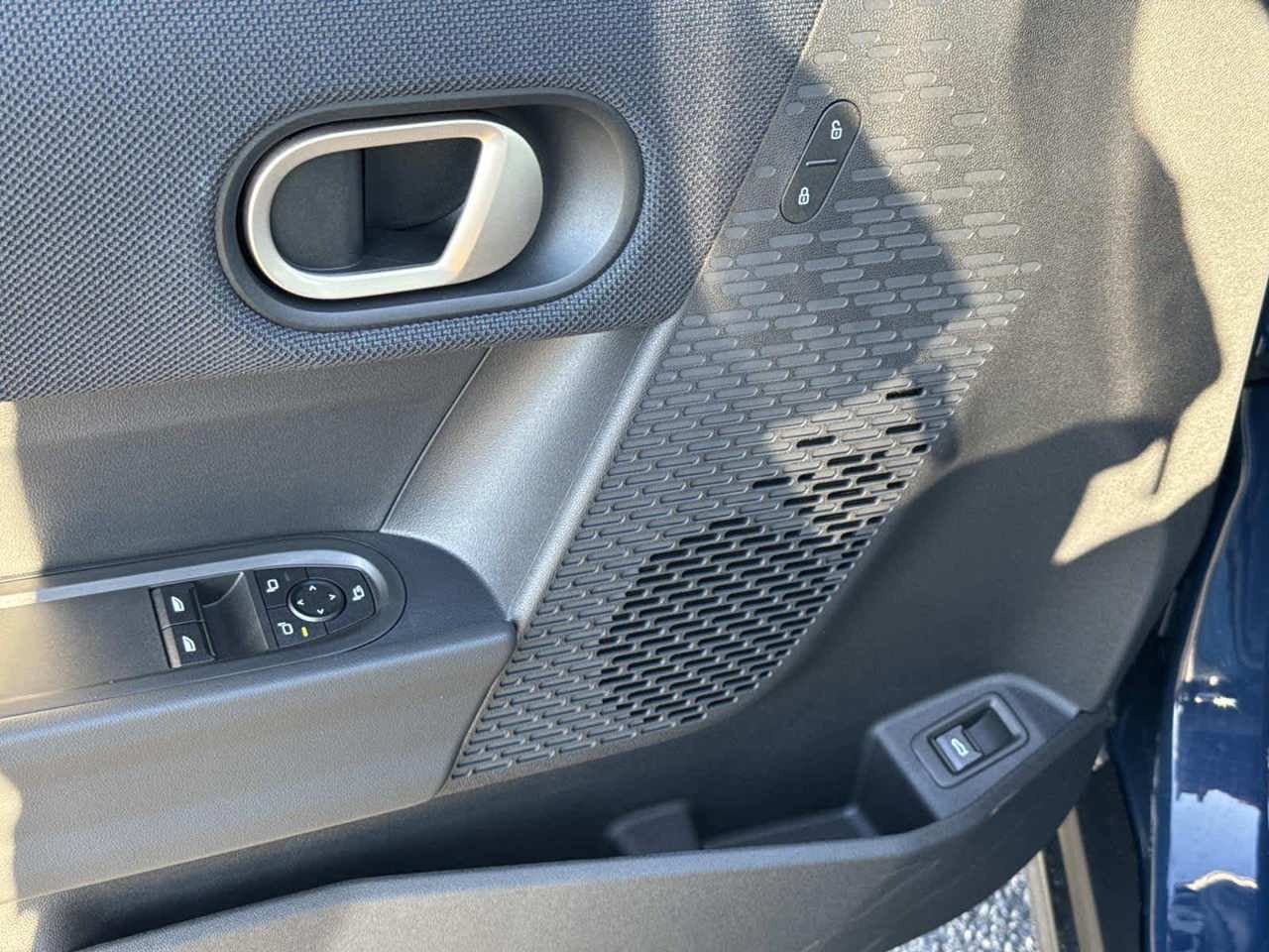2026 MINI 2 DOOR SIGNATURE PLUS