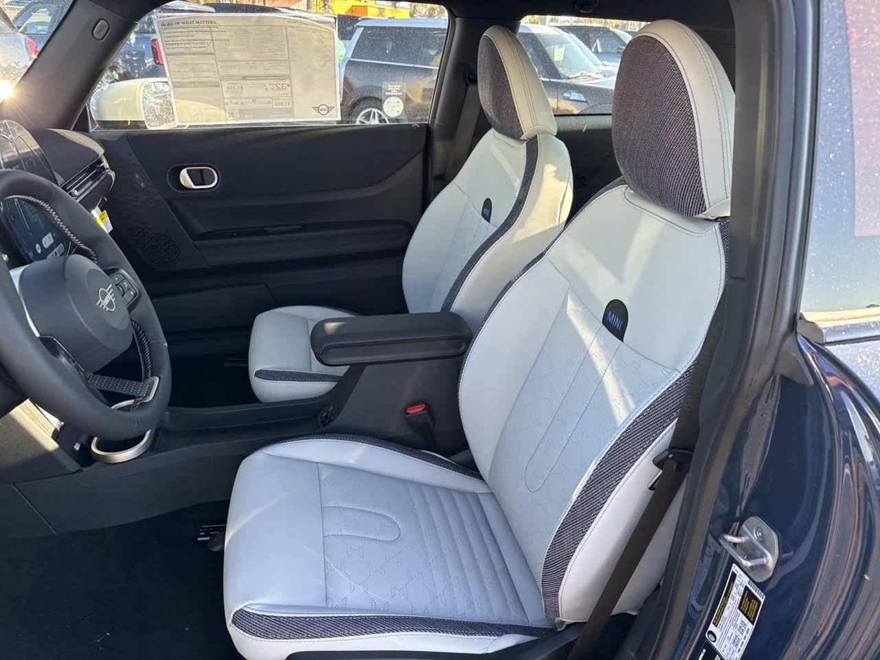 2026 MINI 2 DOOR SIGNATURE PLUS