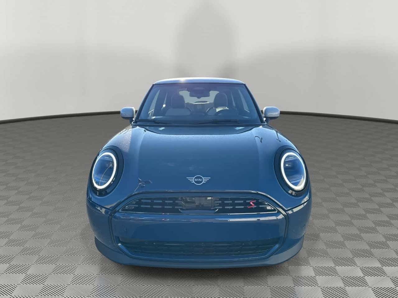 2026 MINI 2 DOOR SIGNATURE PLUS