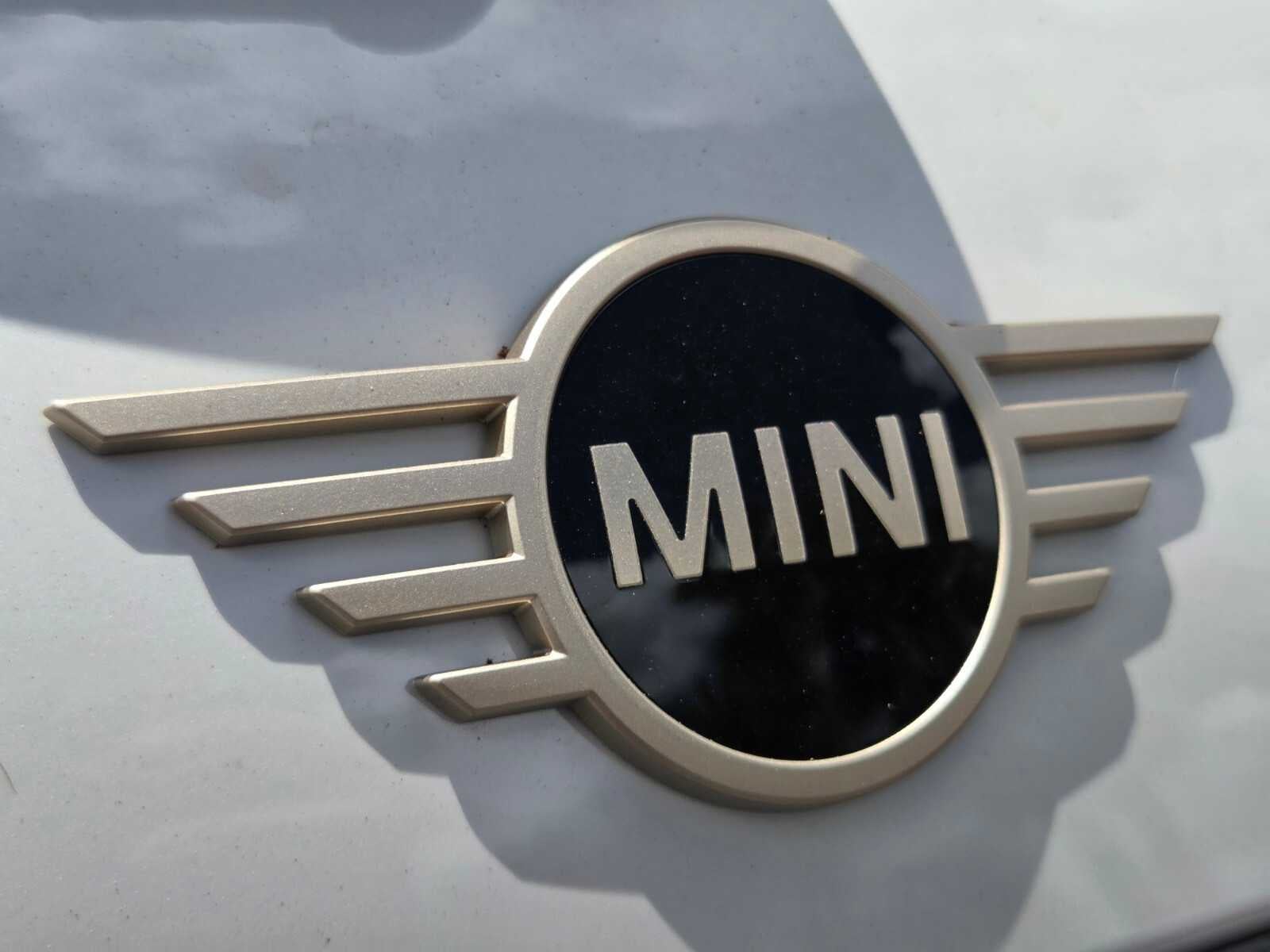 2026 MINI 2 DOOR SIGNATURE PLUS