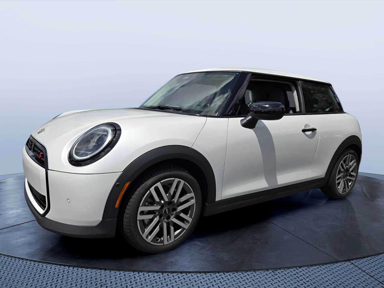 2026 MINI 2 DOOR SIGNATURE PLUS