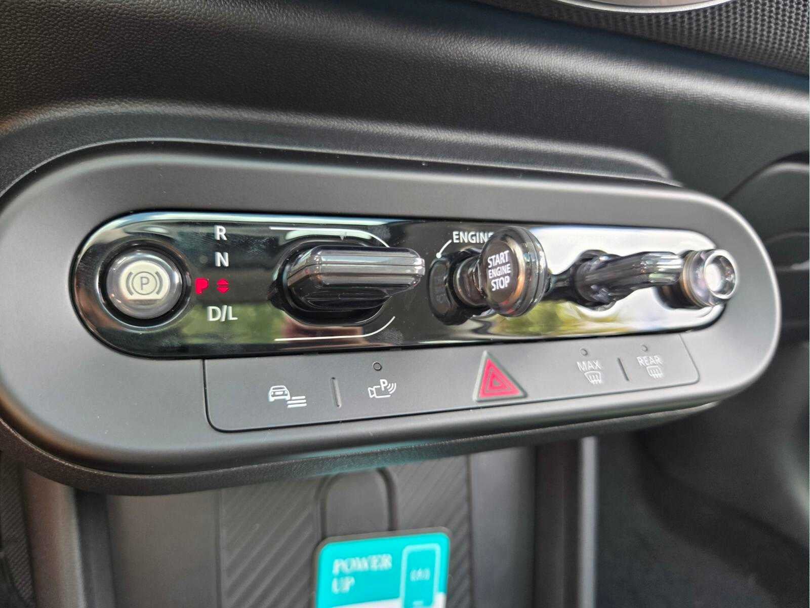 2026 MINI 2 DOOR SIGNATURE PLUS