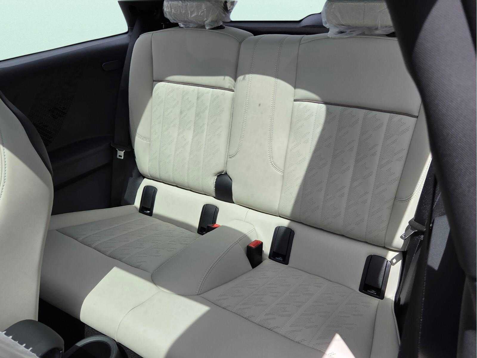 2026 MINI 2 DOOR ICONIC