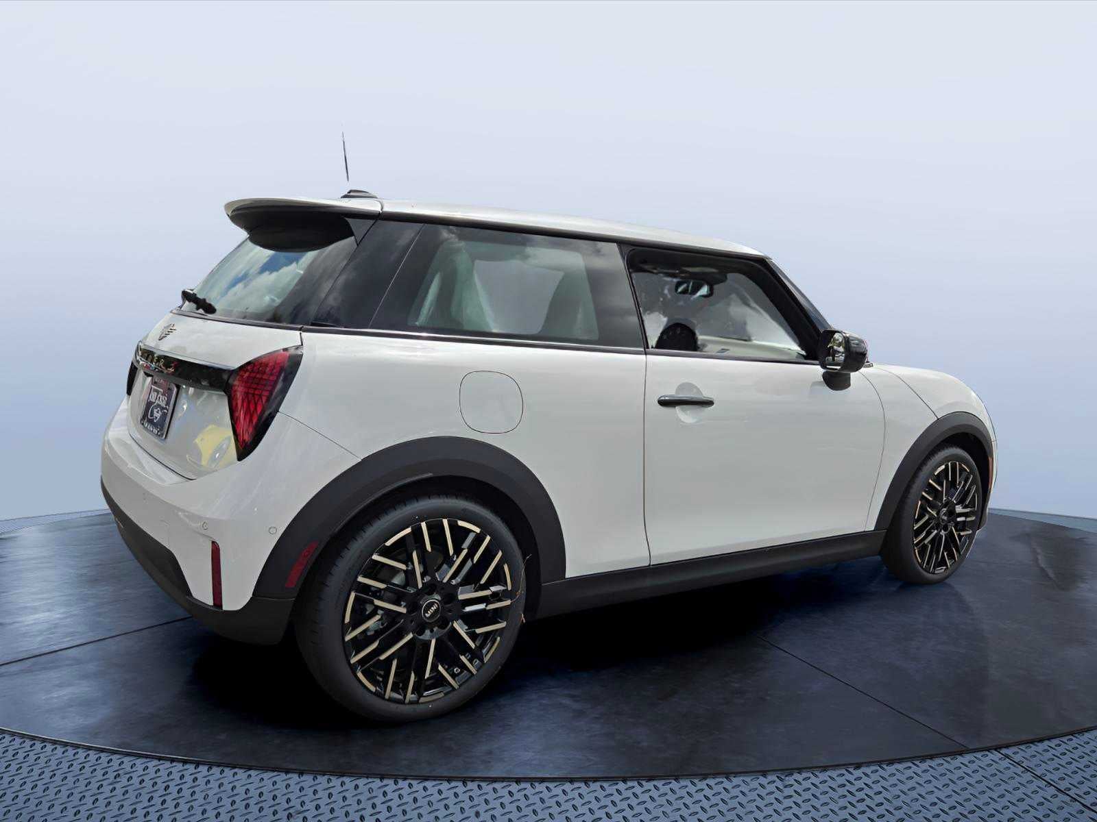 2026 MINI 2 DOOR ICONIC