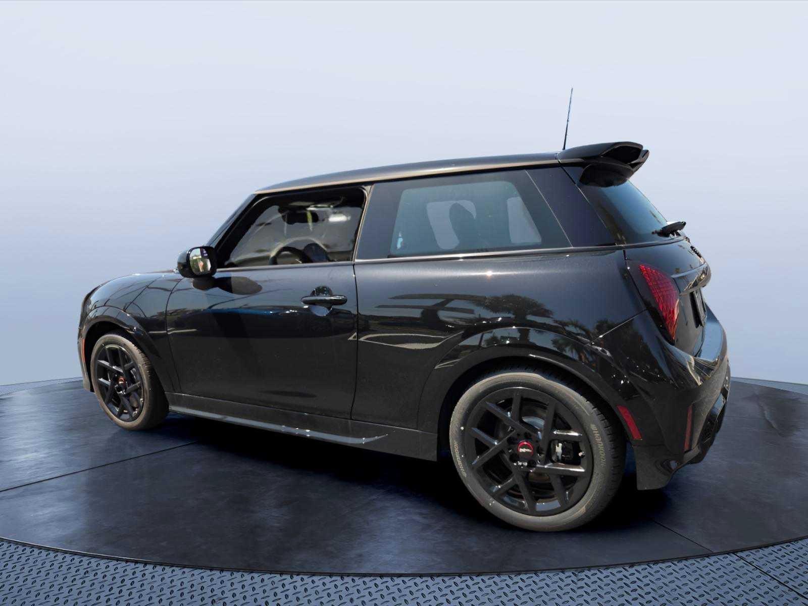 2026 MINI 2 DOOR ICONIC