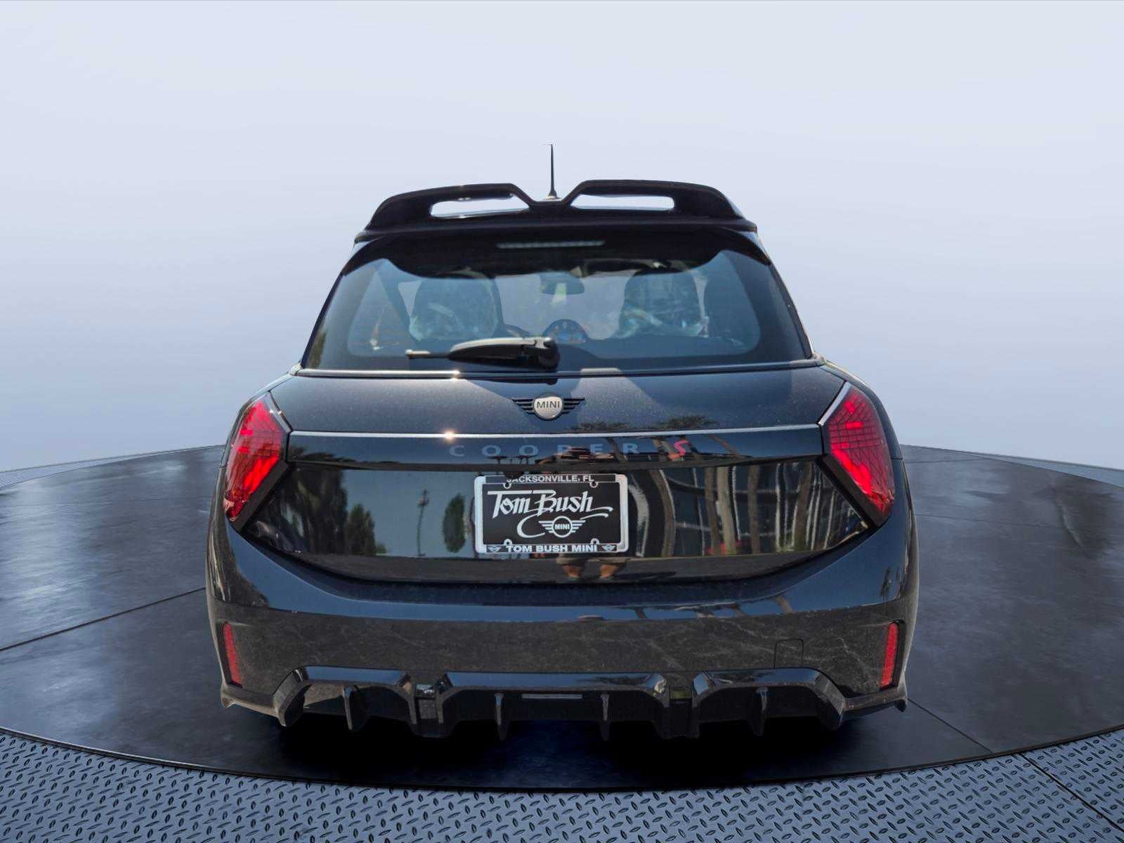 2026 MINI 2 DOOR ICONIC