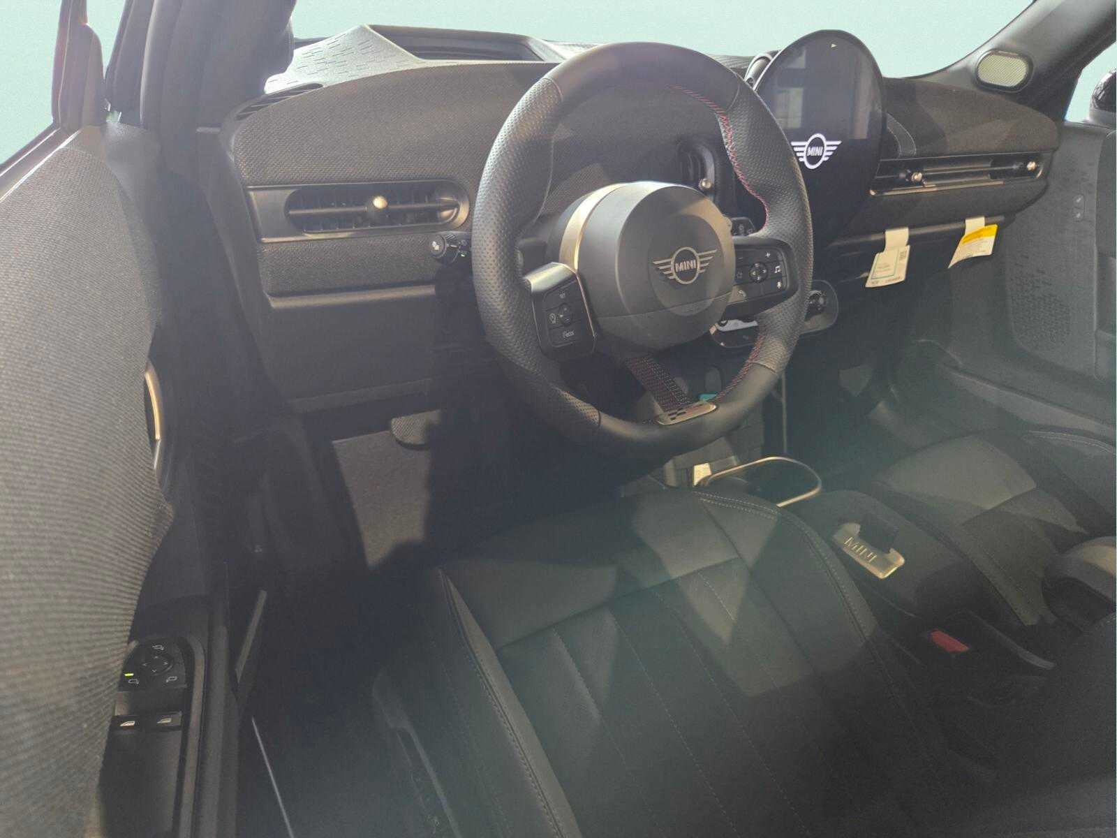 2026 MINI 2 DOOR ICONIC