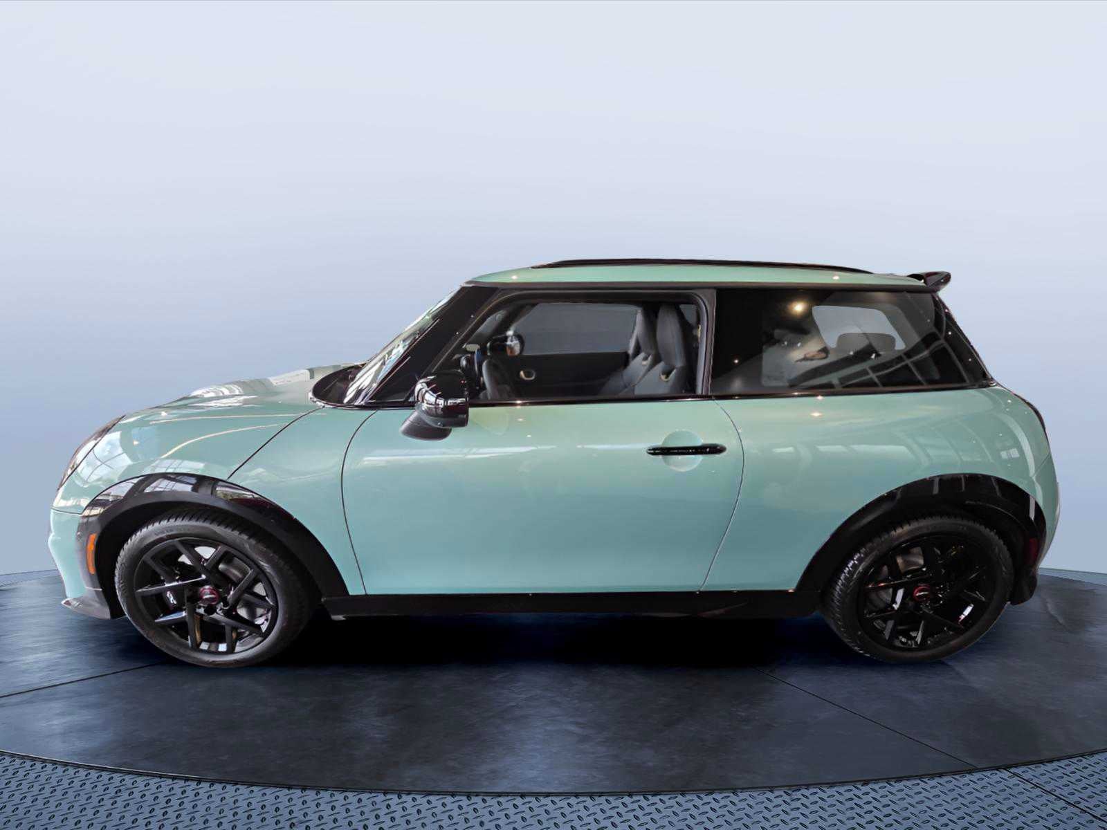 2026 MINI 2 DOOR ICONIC