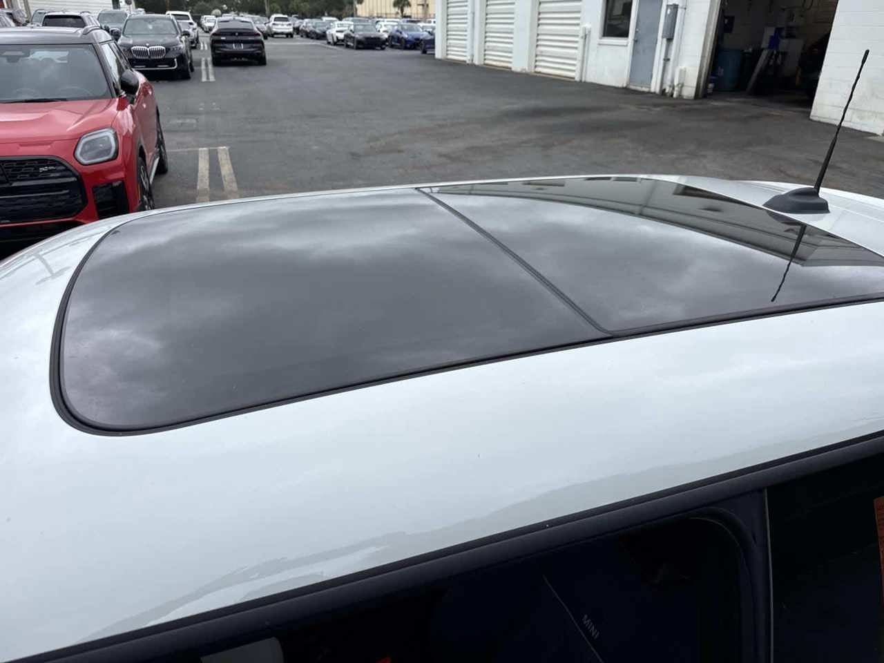 2026 MINI 2 DOOR SIGNATURE PLUS