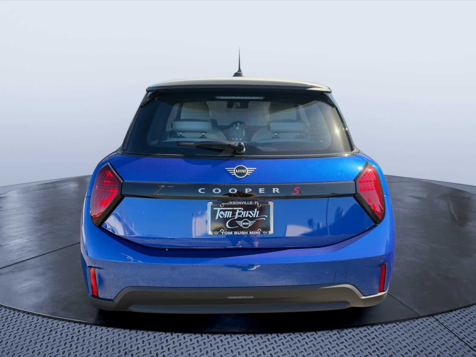 2027 MINI 2 DOOR SIGNATURE PLUS