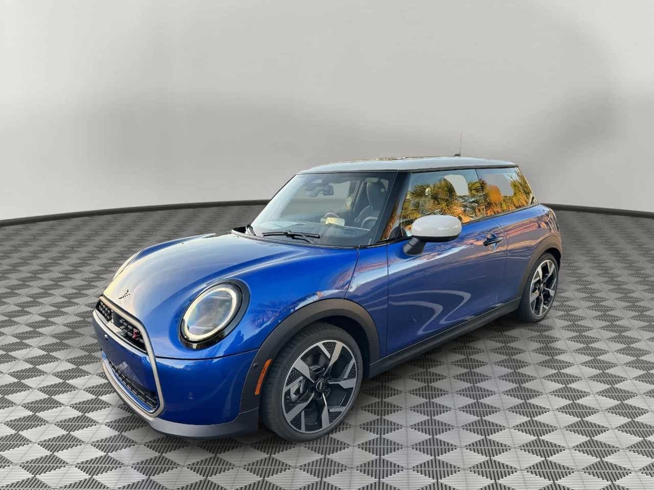 2026 MINI 2 DOOR ICONIC