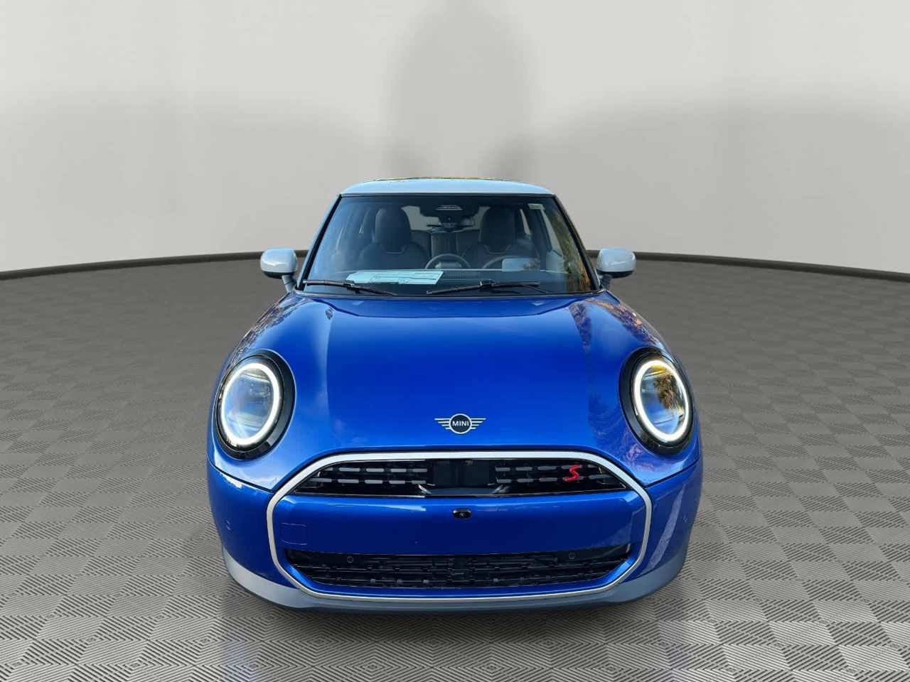 2026 MINI 2 DOOR ICONIC