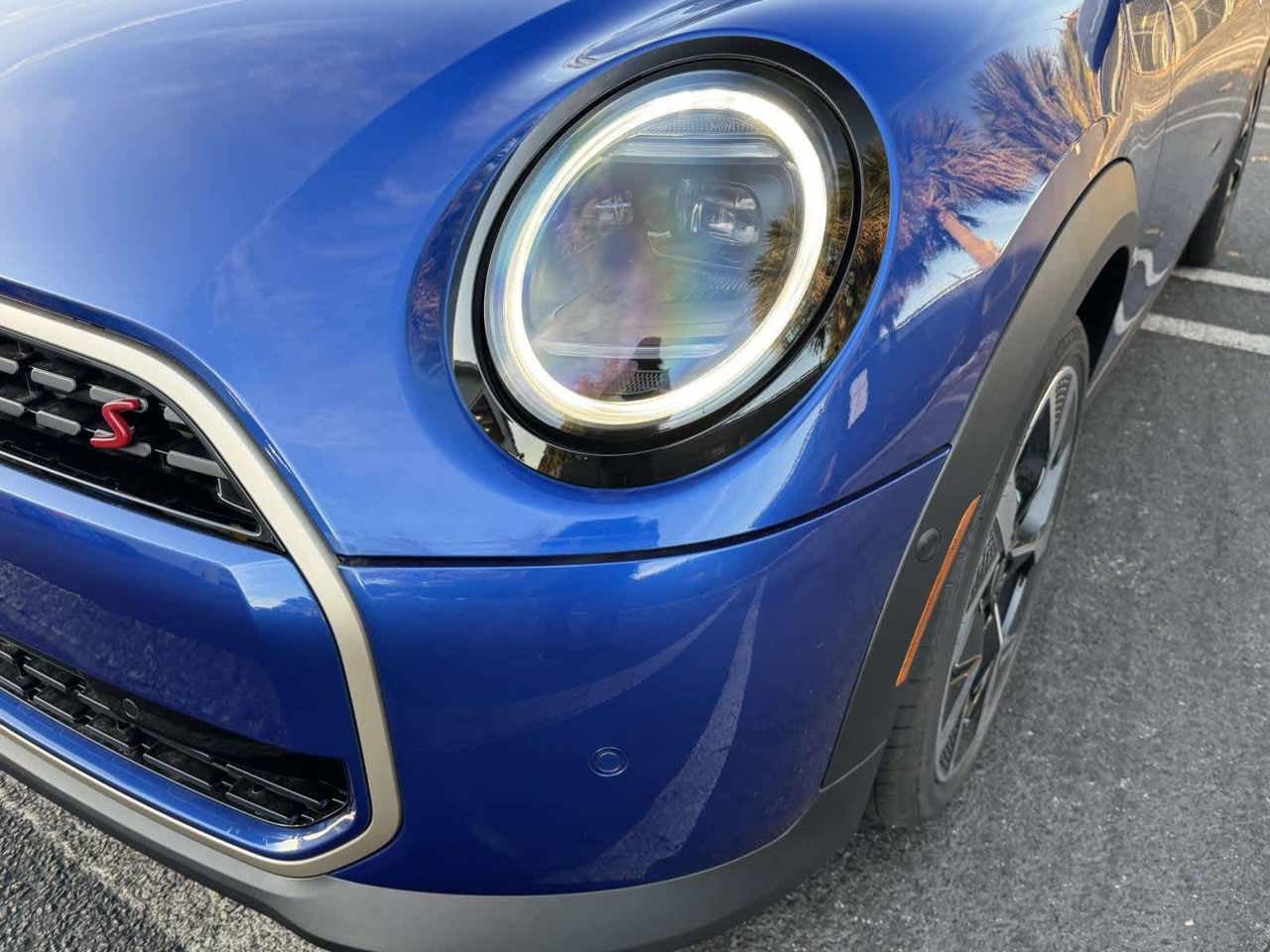 2026 MINI 2 DOOR ICONIC
