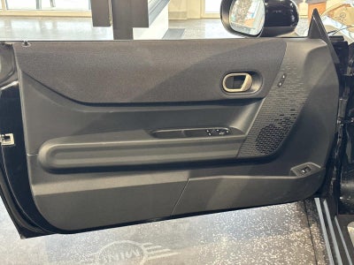 2026 MINI 2 DOOR SIGNATURE PLUS