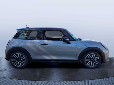 2027 MINI 2 DOOR SIGNATURE PLUS