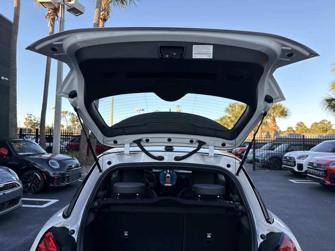 2026 MINI 2 DOOR SIGNATURE PLUS