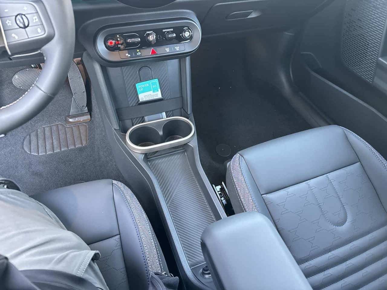 2026 MINI 2 DOOR SIGNATURE PLUS