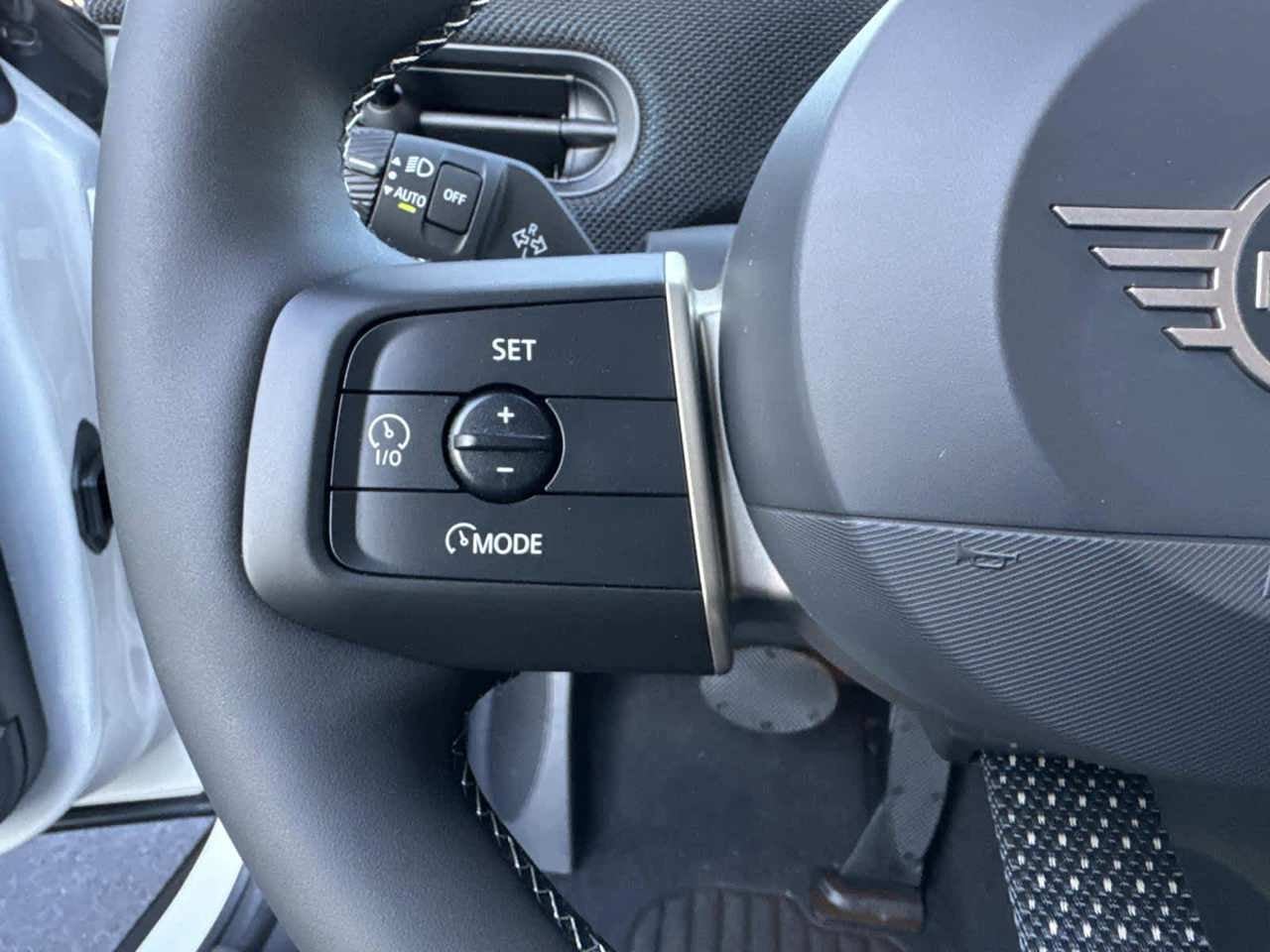2026 MINI 2 DOOR SIGNATURE PLUS