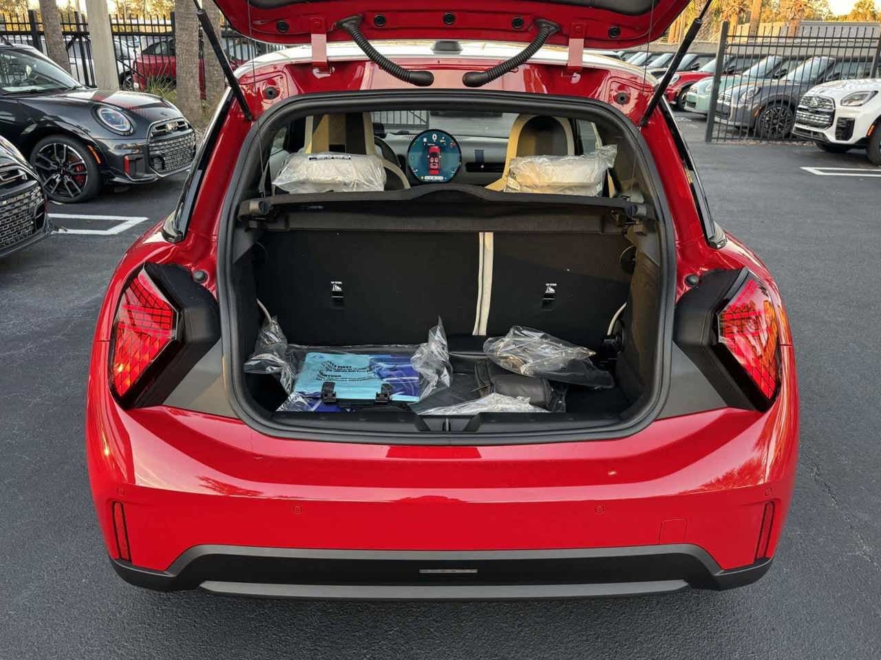 2026 MINI 2 DOOR ICONIC