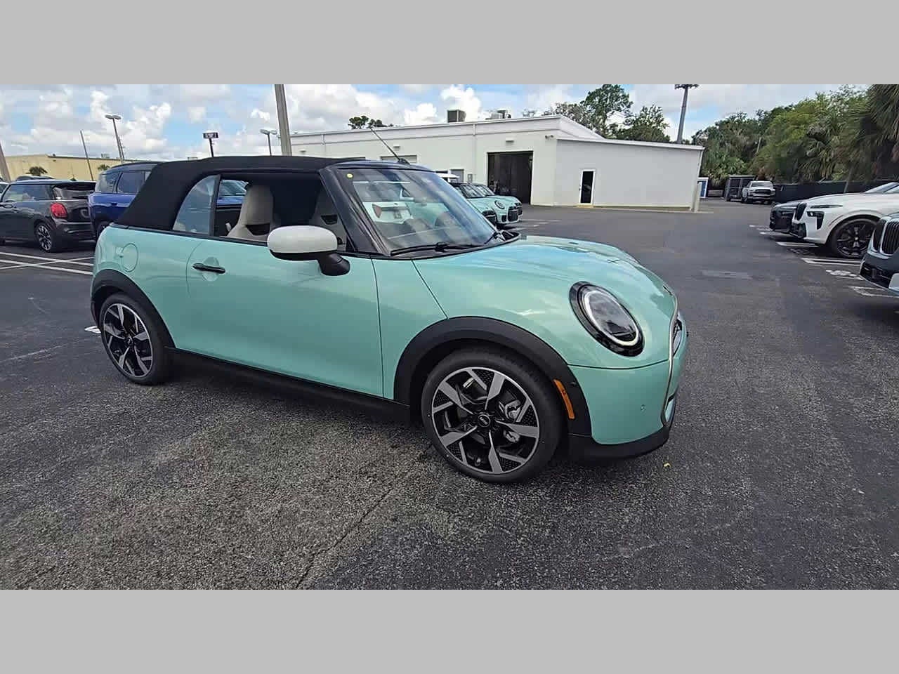 2026 MINI CONVERTIBLE ICONIC
