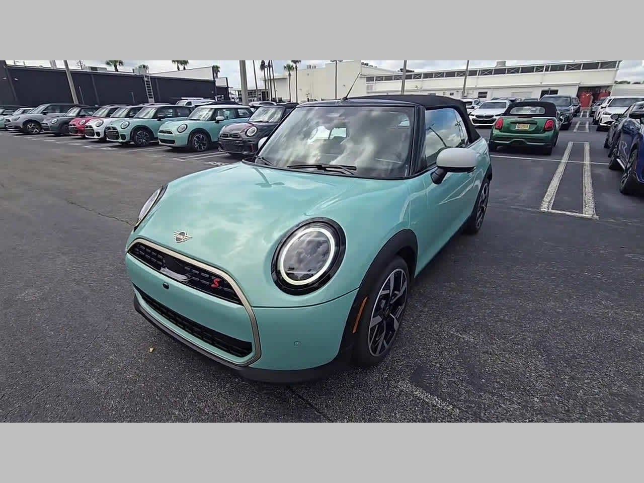 2026 MINI CONVERTIBLE ICONIC