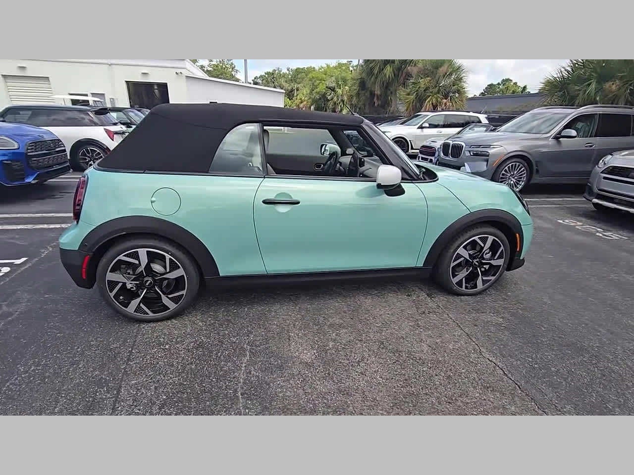2026 MINI CONVERTIBLE ICONIC