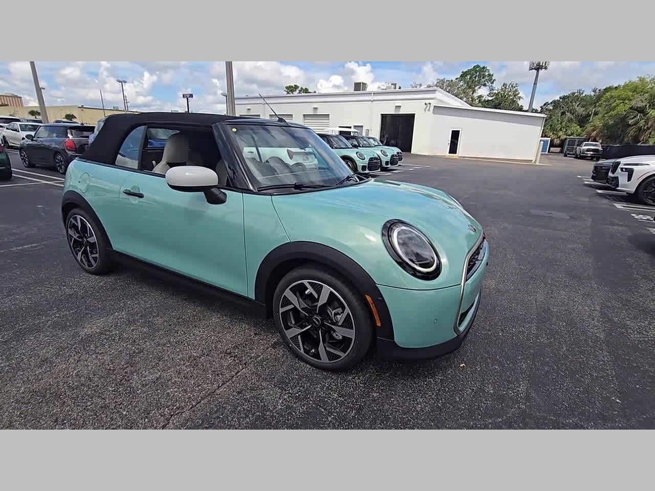 2026 MINI CONVERTIBLE ICONIC