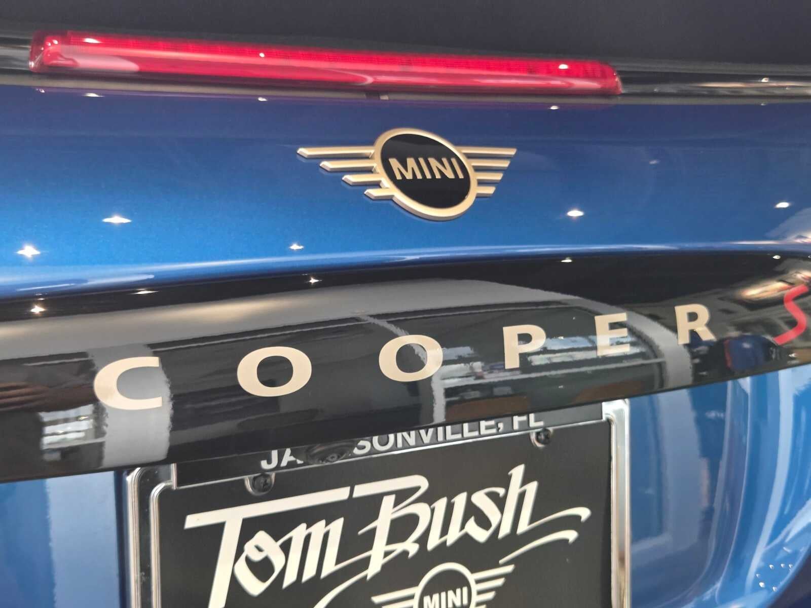 2026 MINI CONVERTIBLE ICONIC