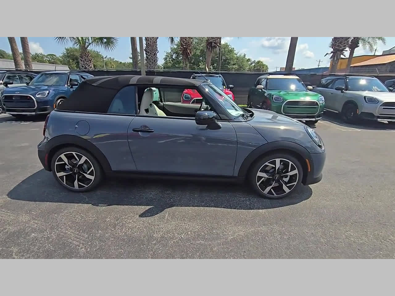 2026 MINI CONVERTIBLE ICONIC