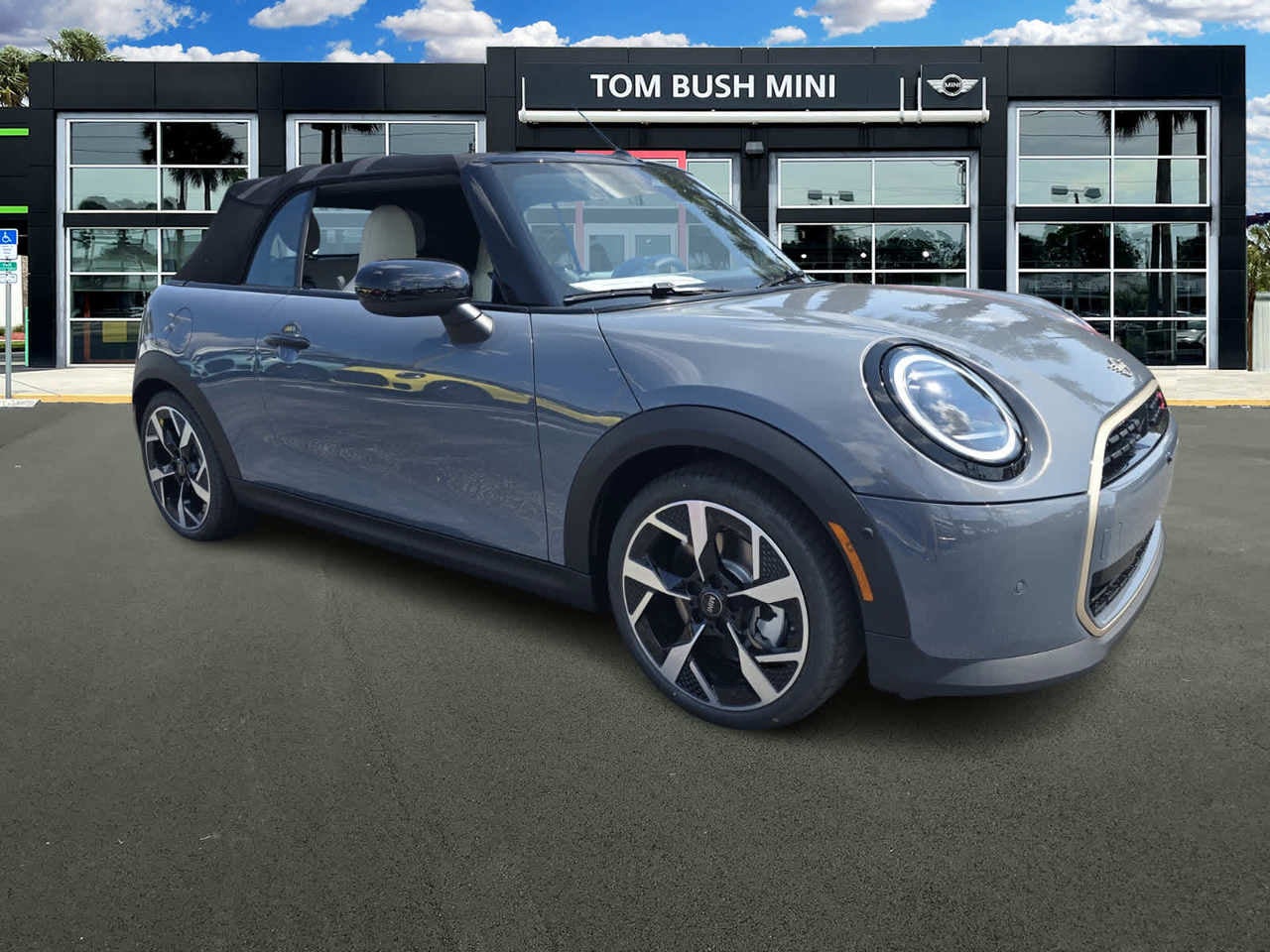 2026 MINI CONVERTIBLE ICONIC