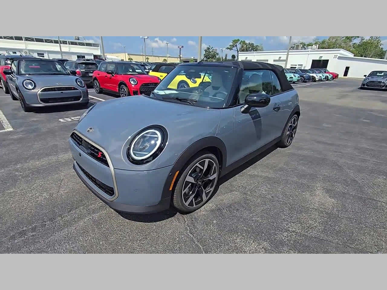 2026 MINI CONVERTIBLE ICONIC