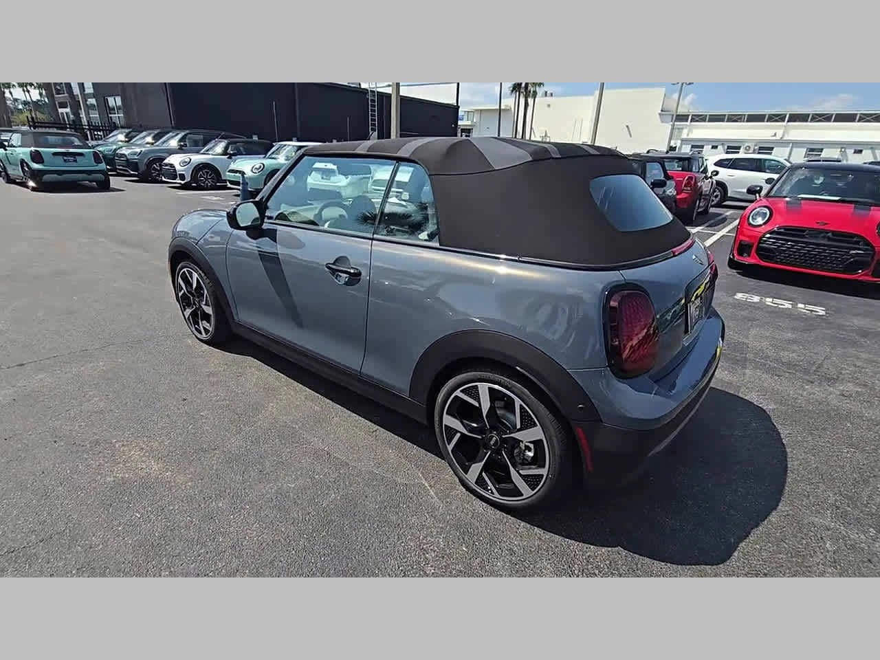 2026 MINI CONVERTIBLE ICONIC