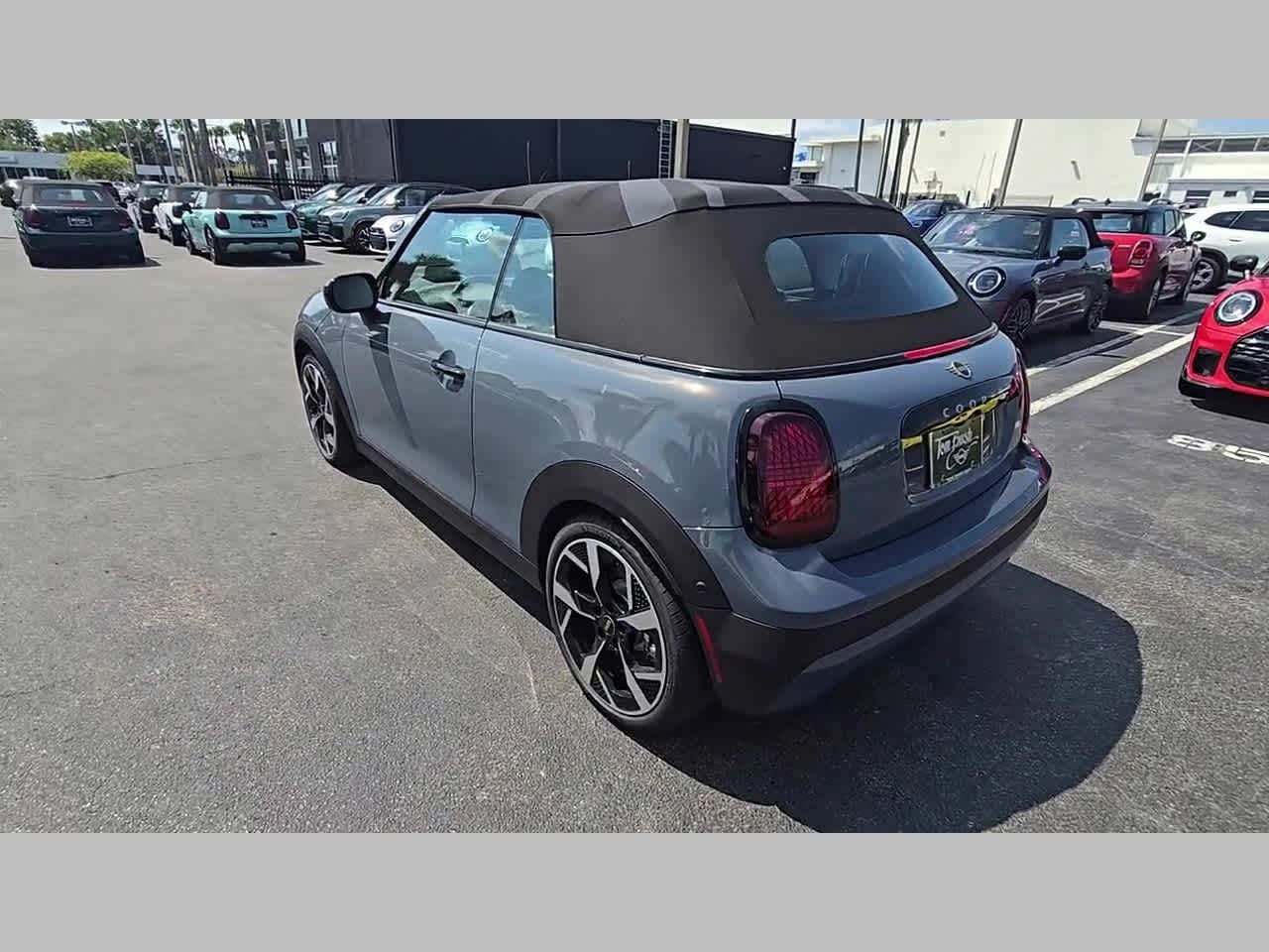 2026 MINI CONVERTIBLE ICONIC