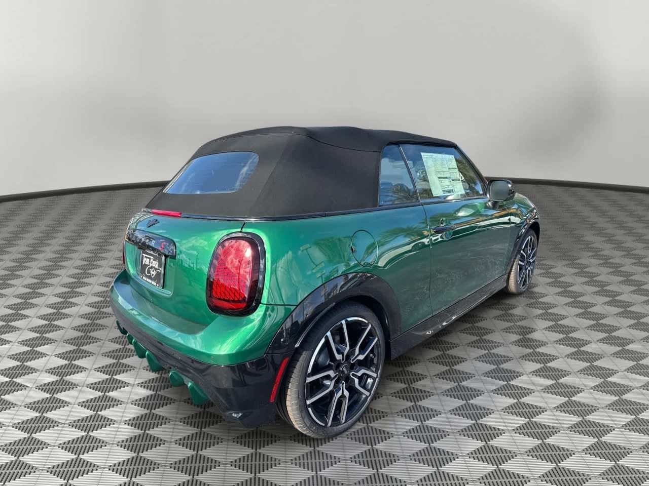 2026 MINI CONVERTIBLE ICONIC