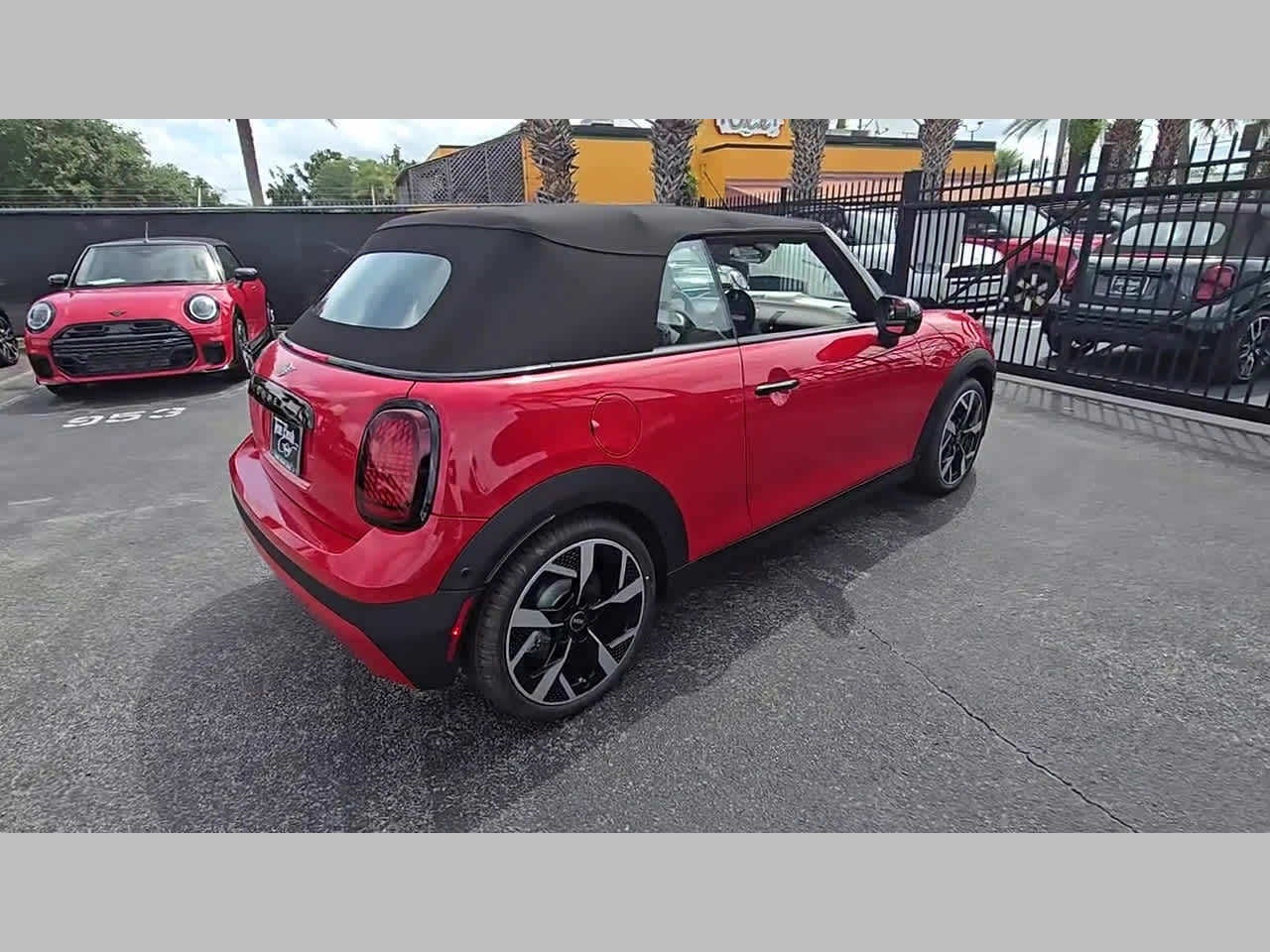 2026 MINI CONVERTIBLE ICONIC