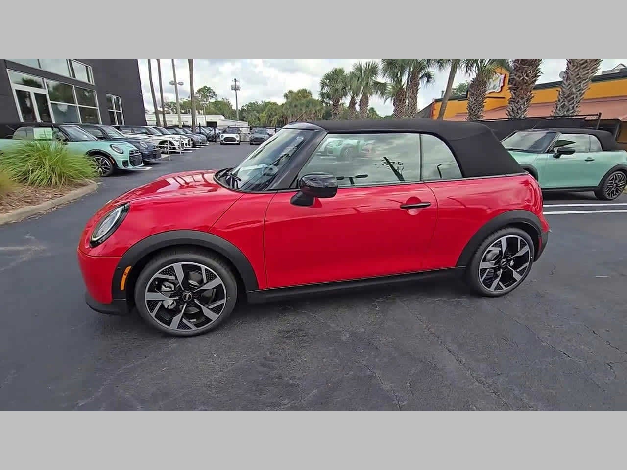 2026 MINI CONVERTIBLE ICONIC